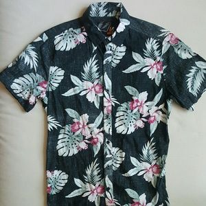 Amplify Hawaiian Shirt